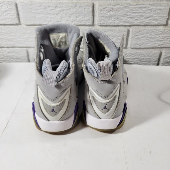 Air Jordan True Flight -- ITEM #1396 - Picture 3 of 7